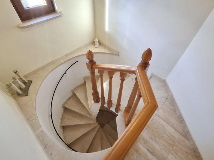 Image No.19-3 Bed Villa for sale