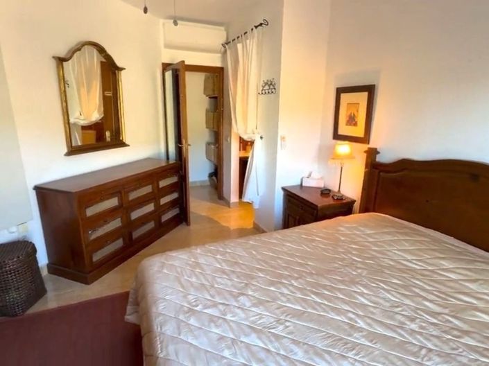 Image No.23-3 Bed Villa for sale