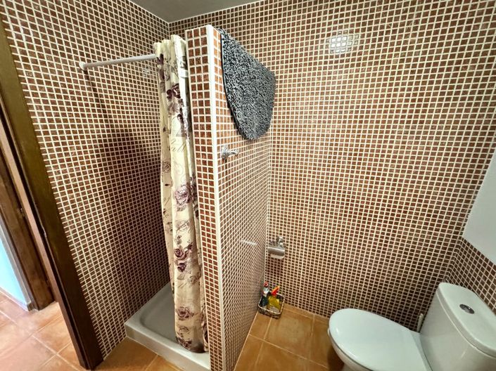 Image No.12-2 Bed Apartment for sale