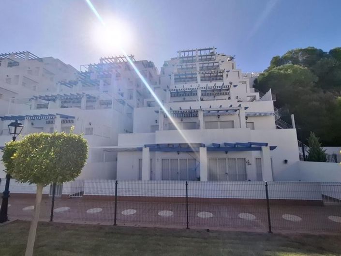 Image No.22-3 Bed Apartment for sale