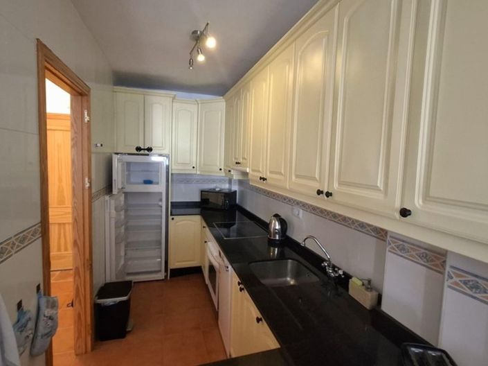 Image No.9-3 Bed Apartment for sale