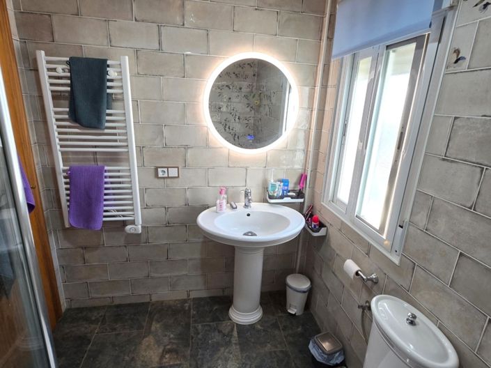 Image No.14-3 Bed Villa for sale