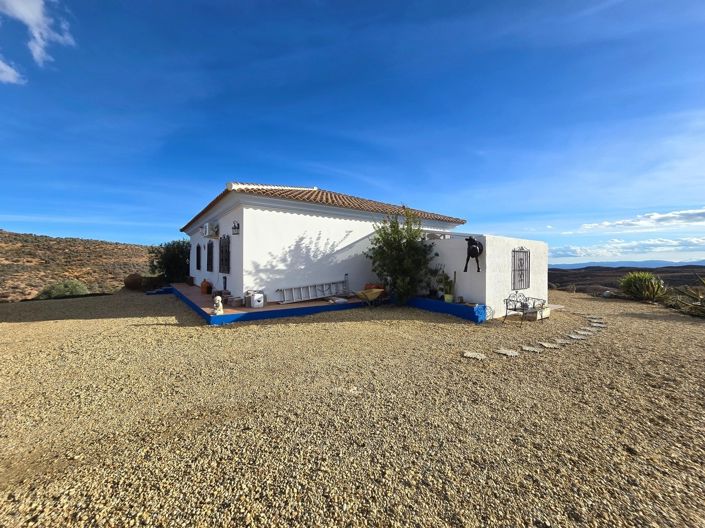 Image No.25-3 Bed Villa for sale