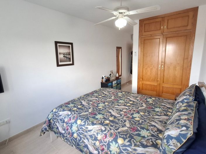 Image No.9-2 Bed Property for sale