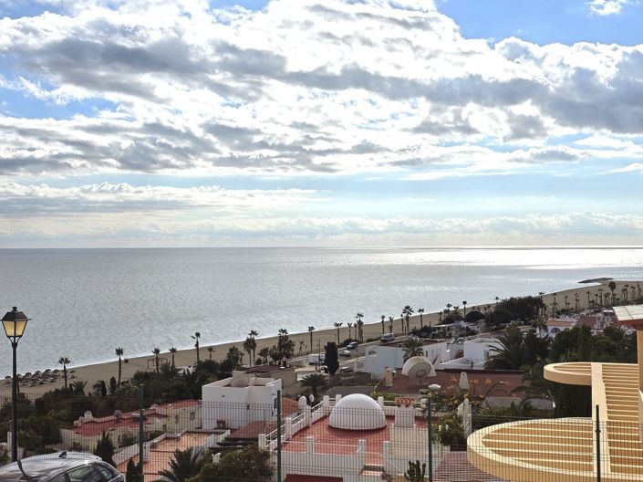 Image No.30-2 Bed Apartment for sale