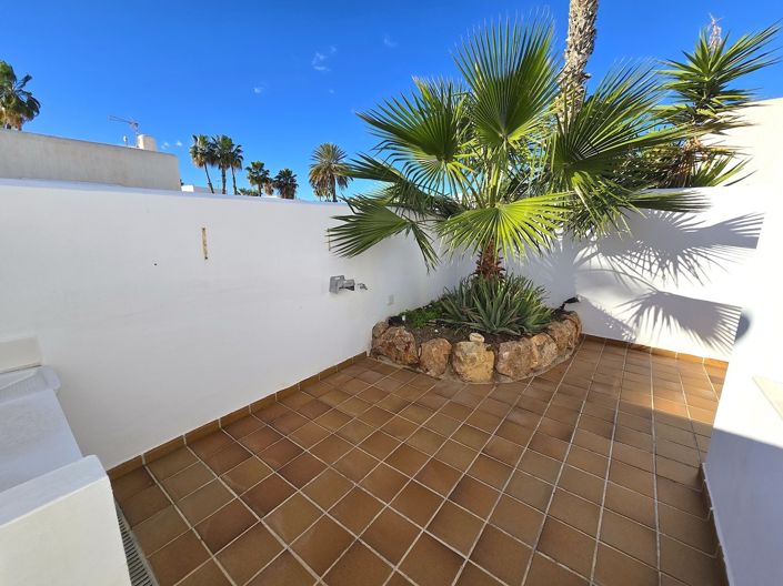 Image No.26-4 Bed Villa for sale