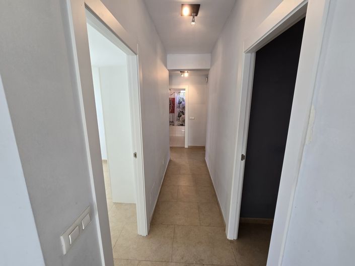 Image No.8-4 Bed Villa for sale