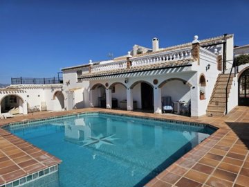 23460-cortijo-finca-for-sale-in-villanueva-de