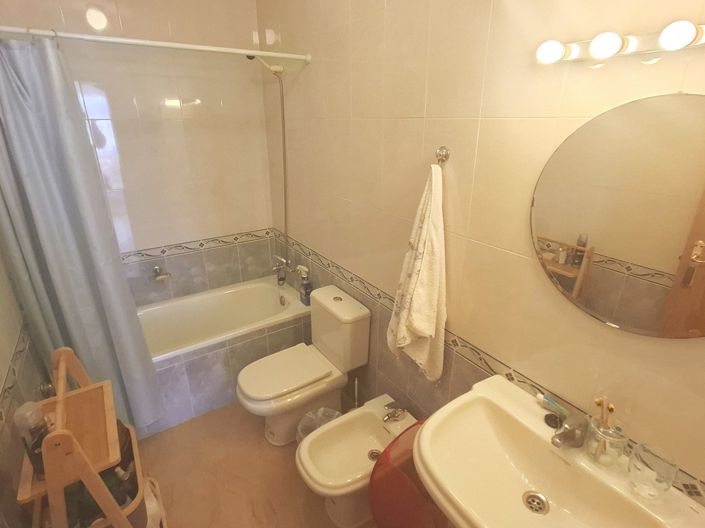 Image No.15-2 Bed Apartment for sale