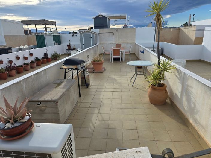 Image No.18-2 Bed Apartment for sale