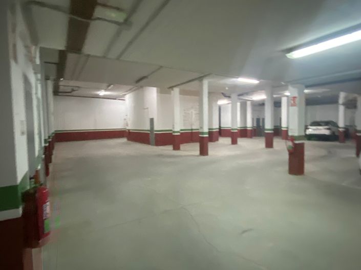 Image No.25-2 Bed Apartment for sale