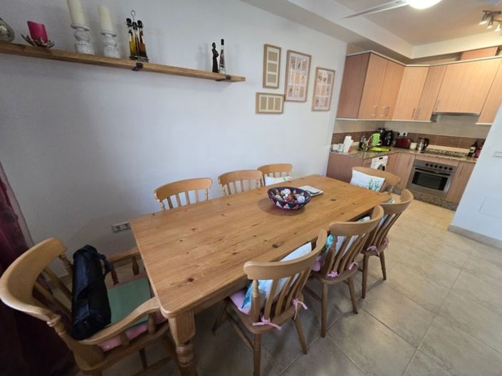 Image No.8-2 Bed Apartment for sale