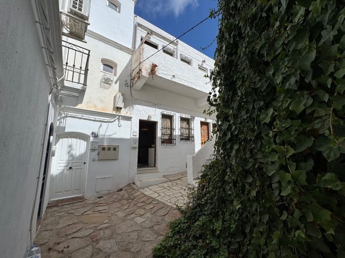 Image No.24-8 Bed Village House for sale