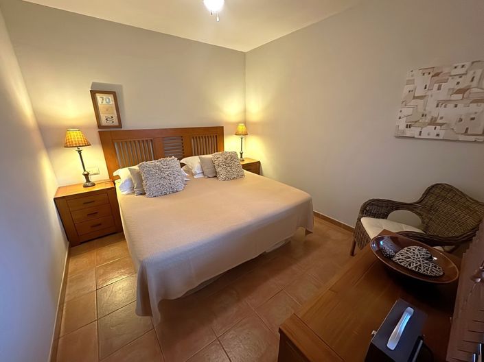 Image No.15-2 Bed Apartment for sale