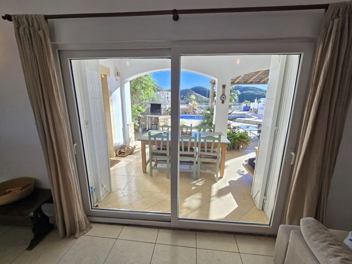 Image No.5-4 Bed Villa for sale
