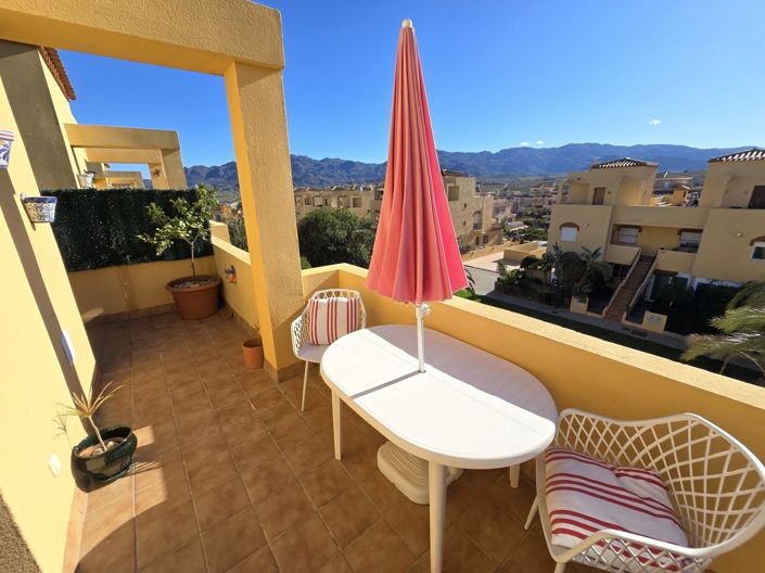 Los Gallardos, Property