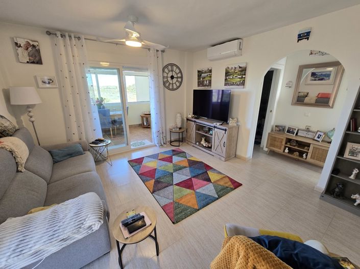 Image No.3-2 Bed Property for sale