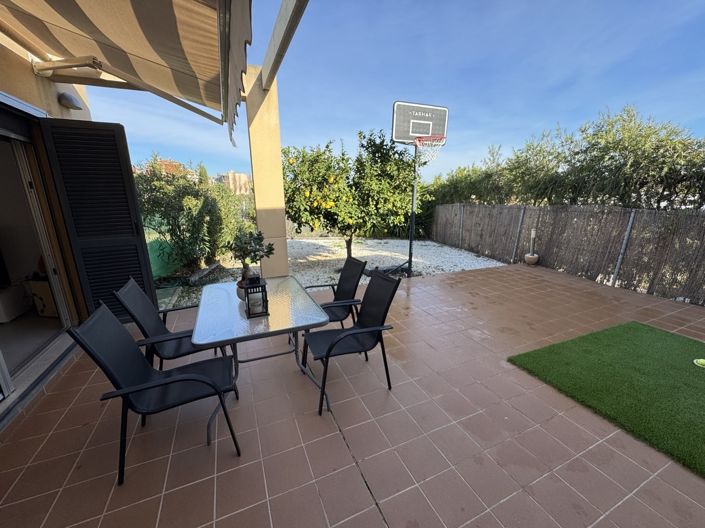 Image No.2-Villa de 2 chambres à vendre à Almeria