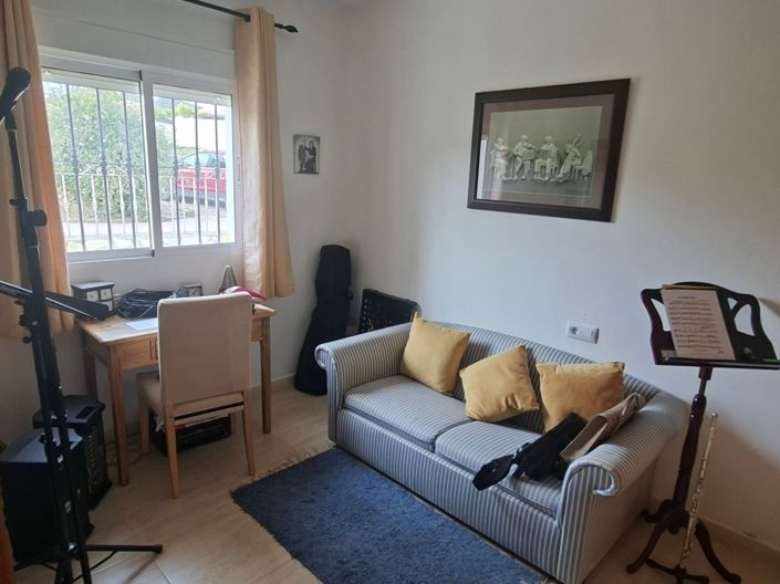 Image No.15-3 Bed Villa for sale