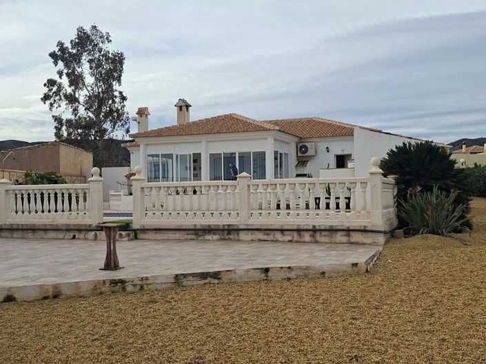 Image No.21-3 Bed Villa for sale