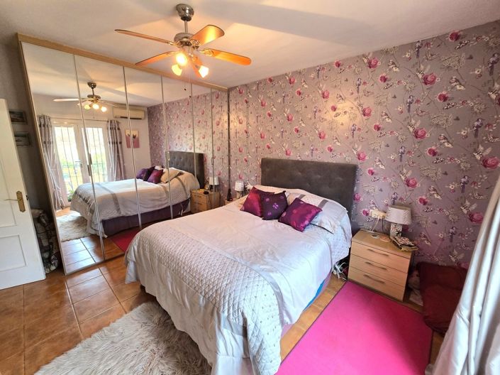 Image No.12-3 Bed Villa for sale