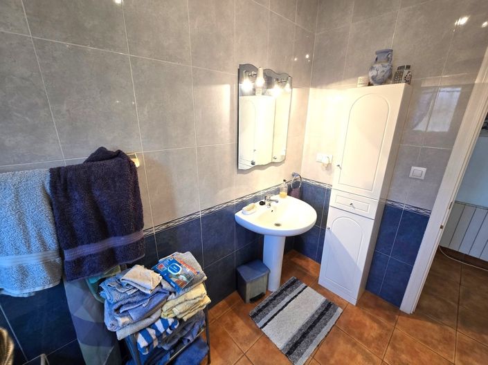 Image No.13-3 Bed Villa for sale