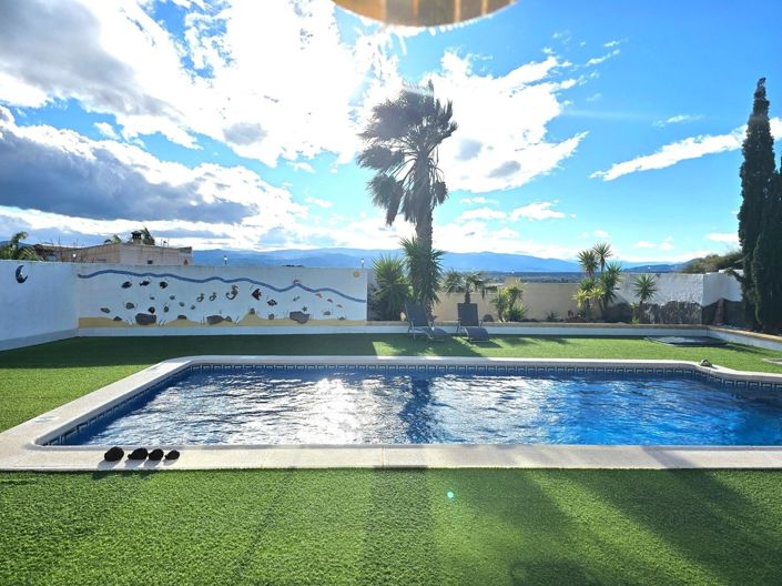 Image No.24-3 Bed Villa for sale