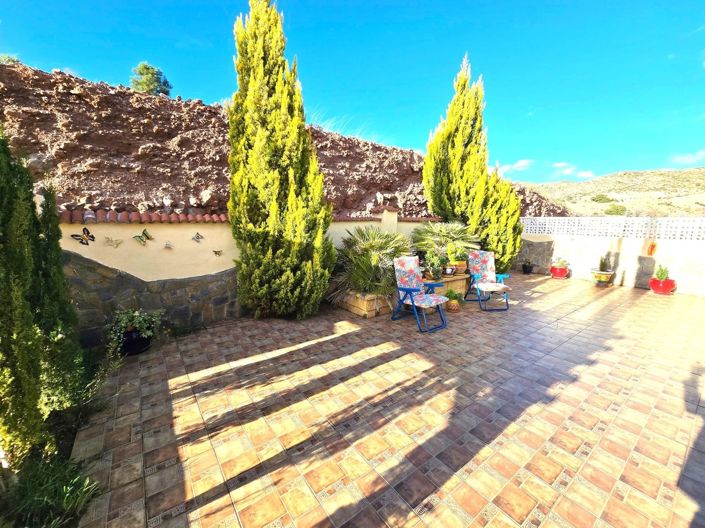 Image No.26-3 Bed Villa for sale