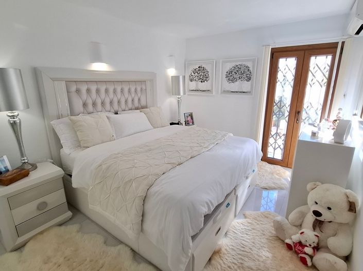 Image No.13-2 Bed Apartment for sale