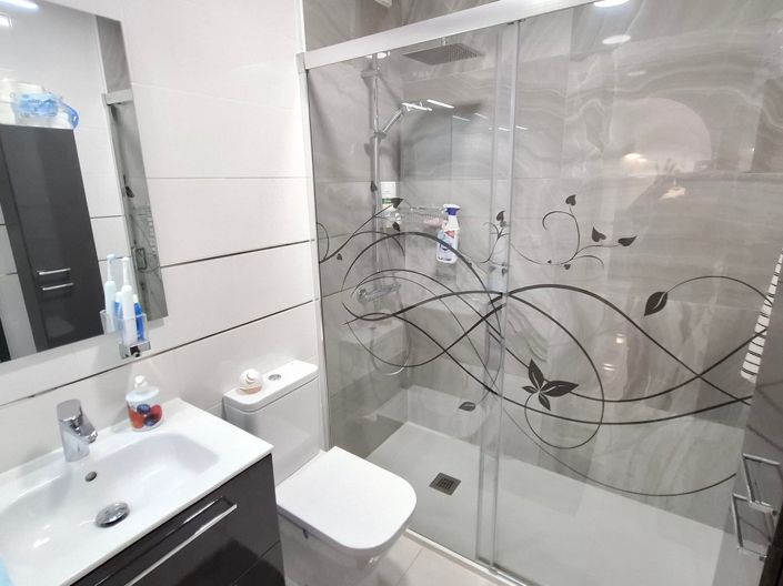 Image No.15-2 Bed Apartment for sale