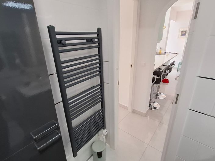 Image No.16-2 Bed Apartment for sale