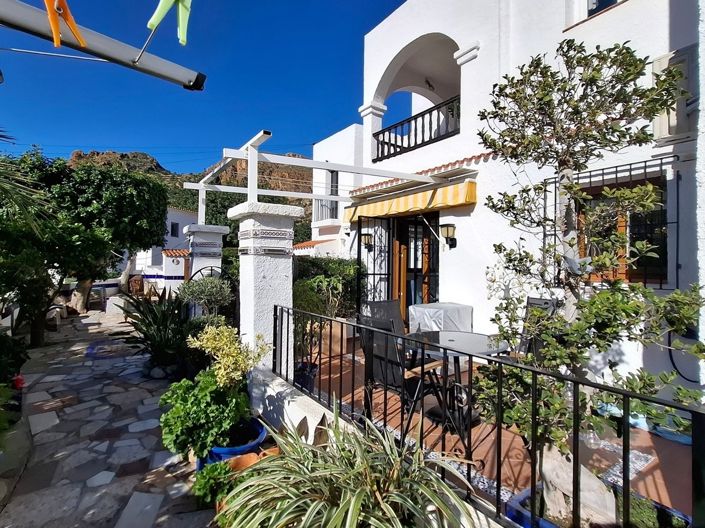 Image No.20-2 Bed Apartment for sale