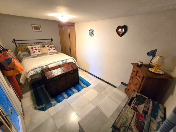 Image No.18-3 Bed Village House for sale