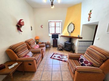 23988-village-house-for-sale-in-sufli-921626-