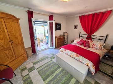 23988-village-house-for-sale-in-sufli-921628-