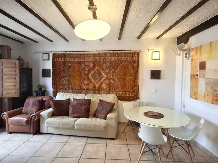 Image No.12-2 Bed Apartment for sale