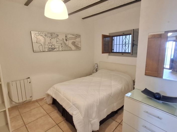 Image No.19-2 Bed Apartment for sale