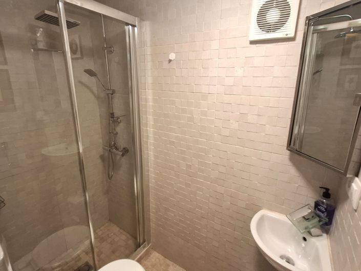 Image No.23-2 Bed Apartment for sale