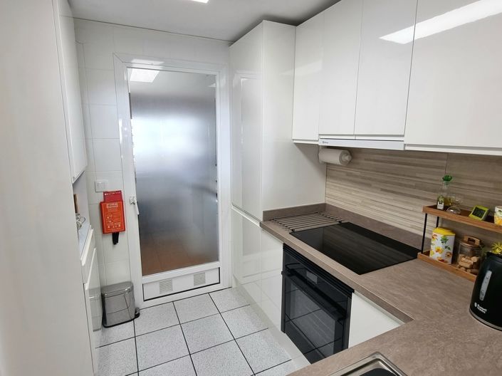 Image No.13-2 Bed Apartment for sale