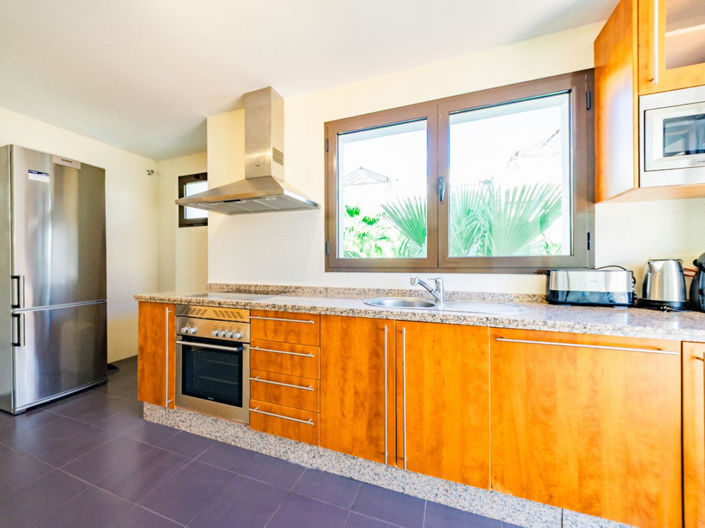 Image No.14-3 Bed Apartment for sale