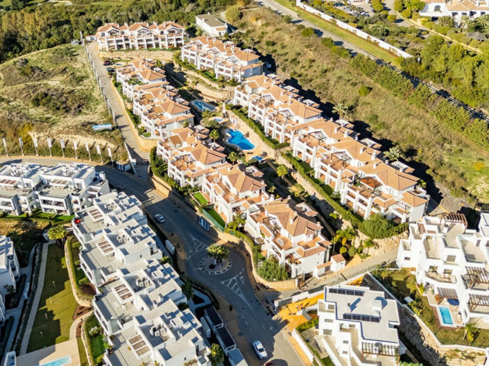 Image No.30-3 Bed Apartment for sale