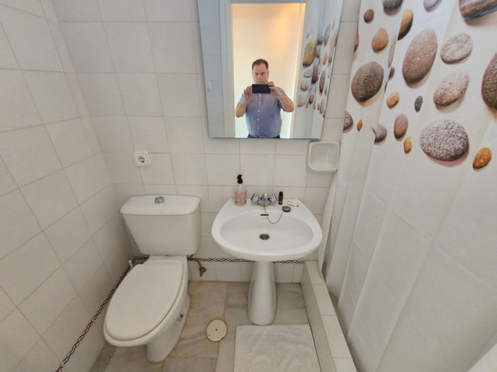 Image No.17-2 Bed Apartment for sale