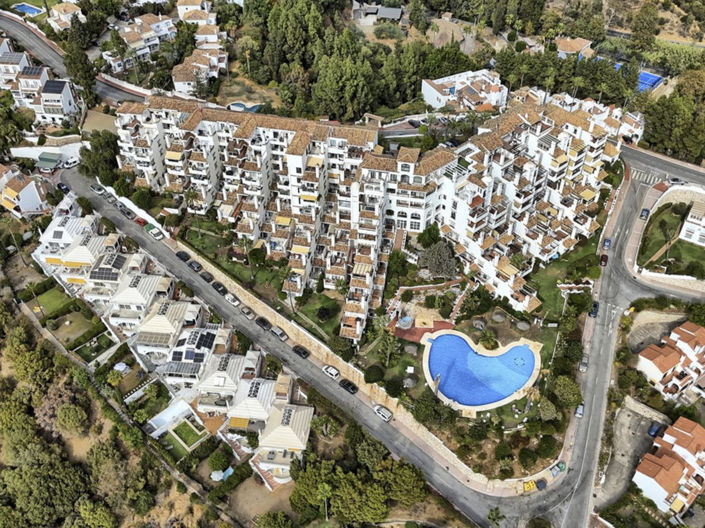 Image No.25-2 Bed Apartment for sale