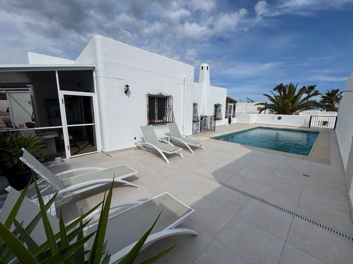 Image No.13-3 Bed Villa for sale