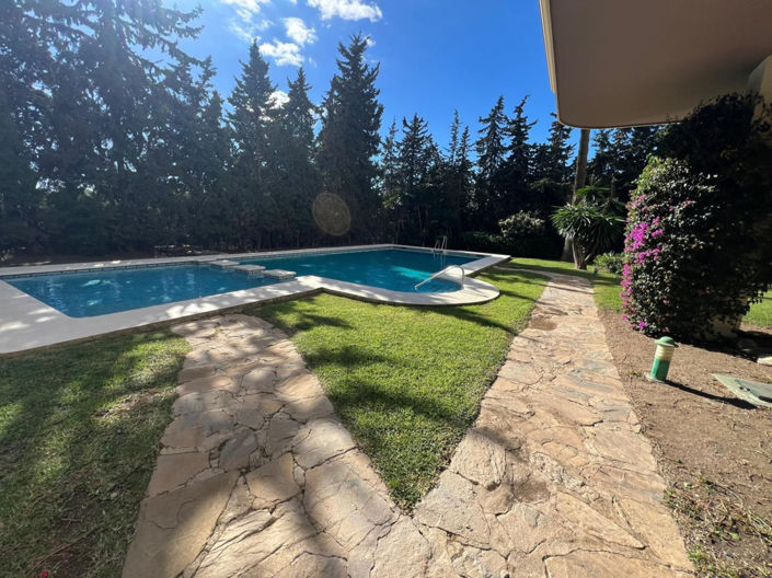 Image No.16-2 Bed Apartment for sale