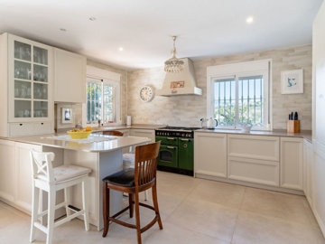 24077-villa-for-sale-in-coin-927184-xml