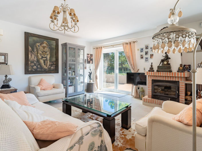 Image No.7-5 Bed Villa for sale