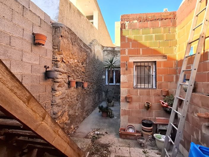 Image No.4-4 Bed Village House for sale