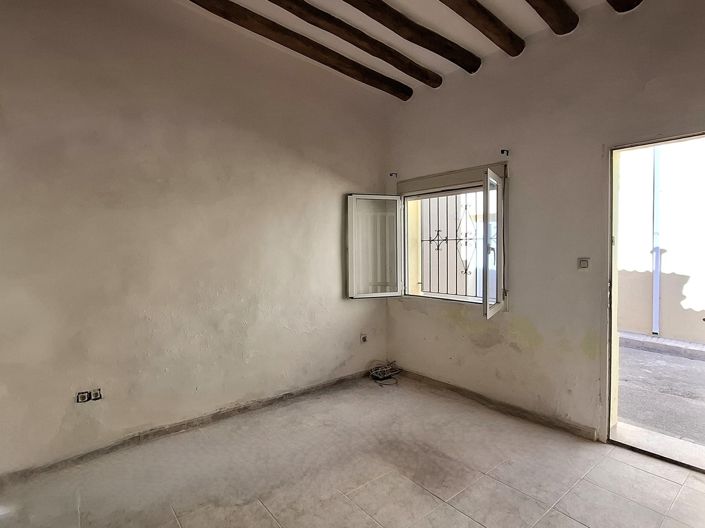 Image No.7-4 Bed Village House for sale