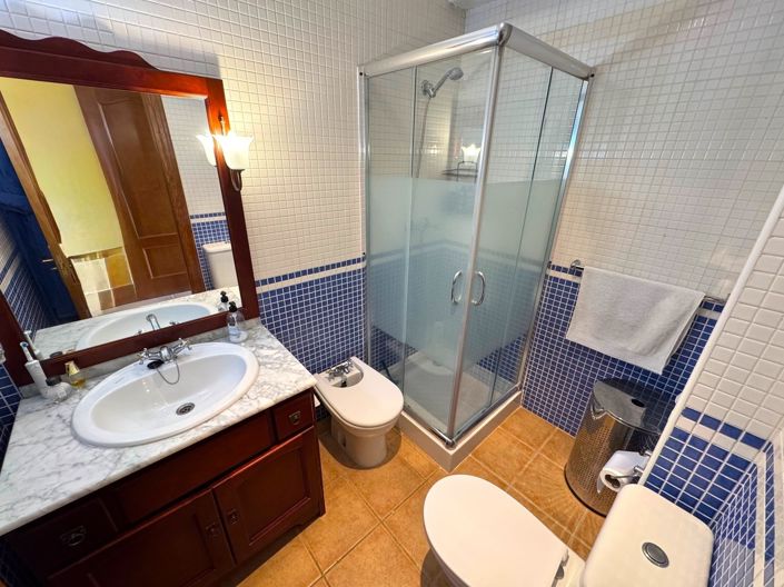 Image No.14-2 Bed Apartment for sale